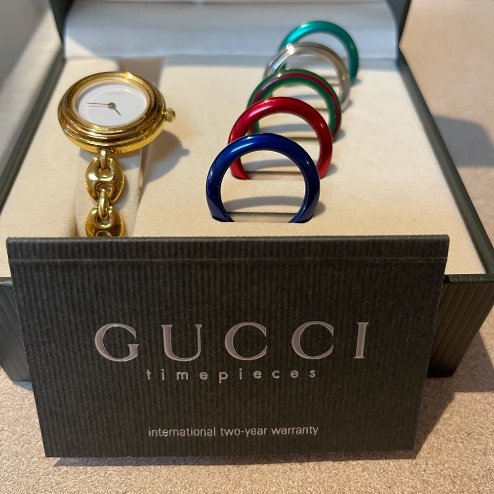 AUTHENTIC GUCCI MARINA INTERCHANGEABLE BEZEL WATCH